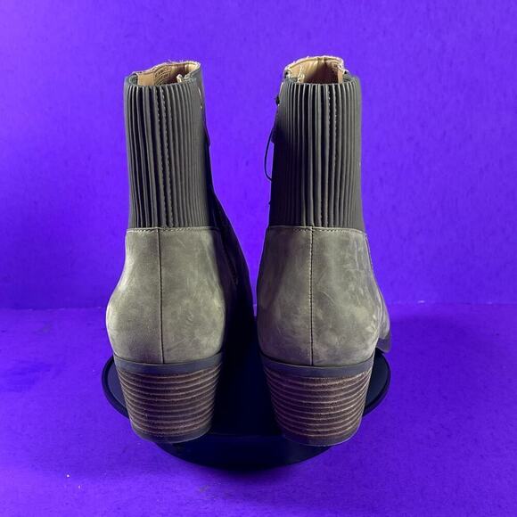 VIONIC Women's Gray/Green Waterproof Leather Shantelle‎ Bootie Shoe Size 11-NEW - Picture 4 of 7